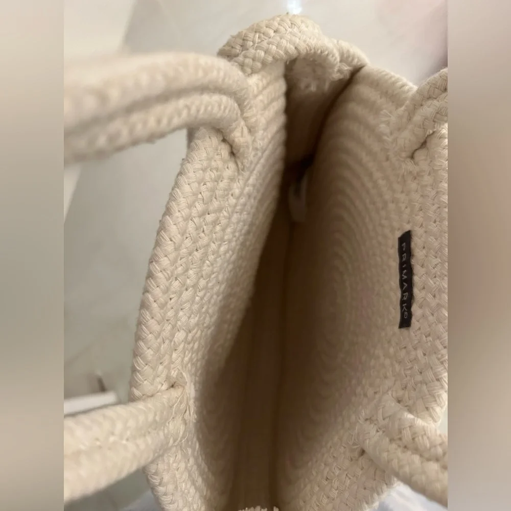 Primark Circle Woven Crossbody Purse🤍 - Picture 4 of 11